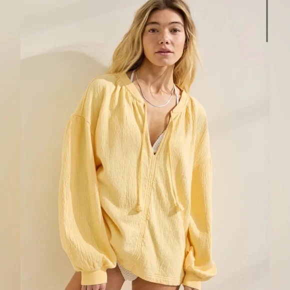 Aerie Yellow Notes Easy Street Sweatshirt Size Medium - Picture 1 of 3